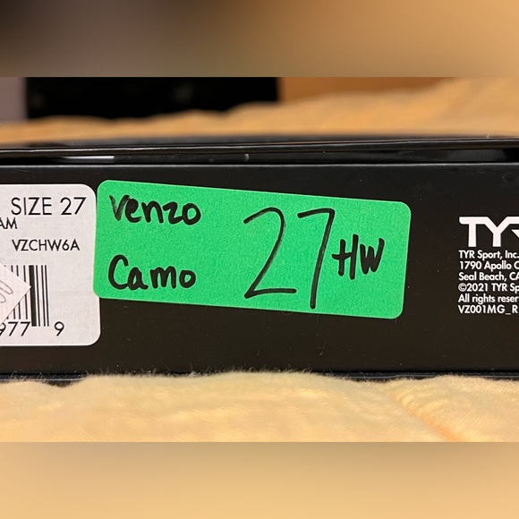 TYR Venzo Camo high waisted tech suit - Picture 2 of 9